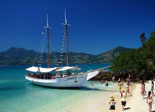 Visit to Arraial Do Cabo, with boat ride with lunch. Buzios, BRAZIL